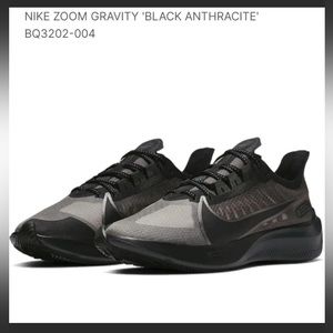 Nike Zoom Gravity Men’s Sneakers, Black size 9.5, like new!